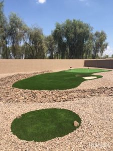 custom backyard putting green