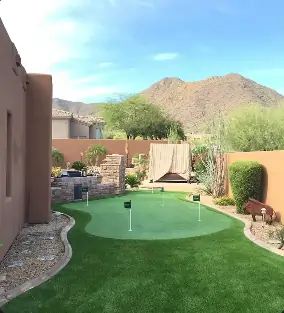 residential backyard putting green